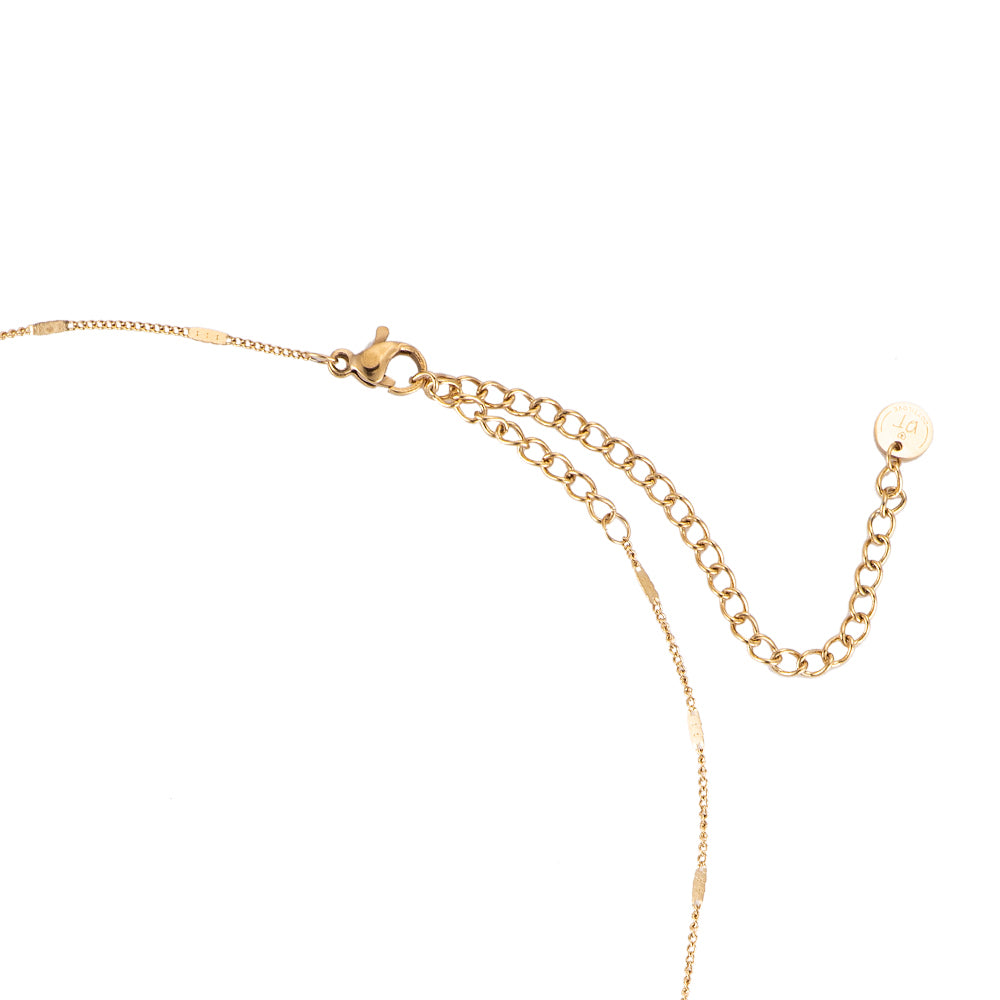 Less necklace gold