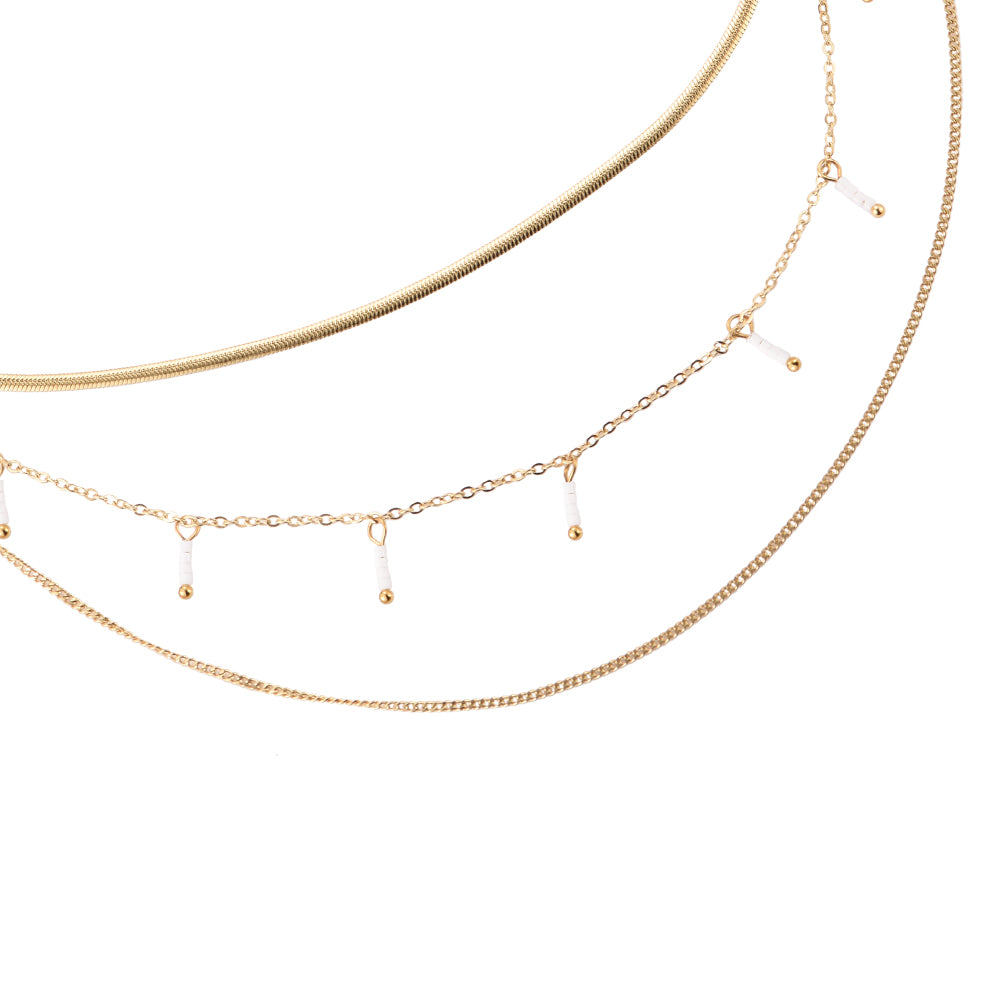 Multilayered necklace