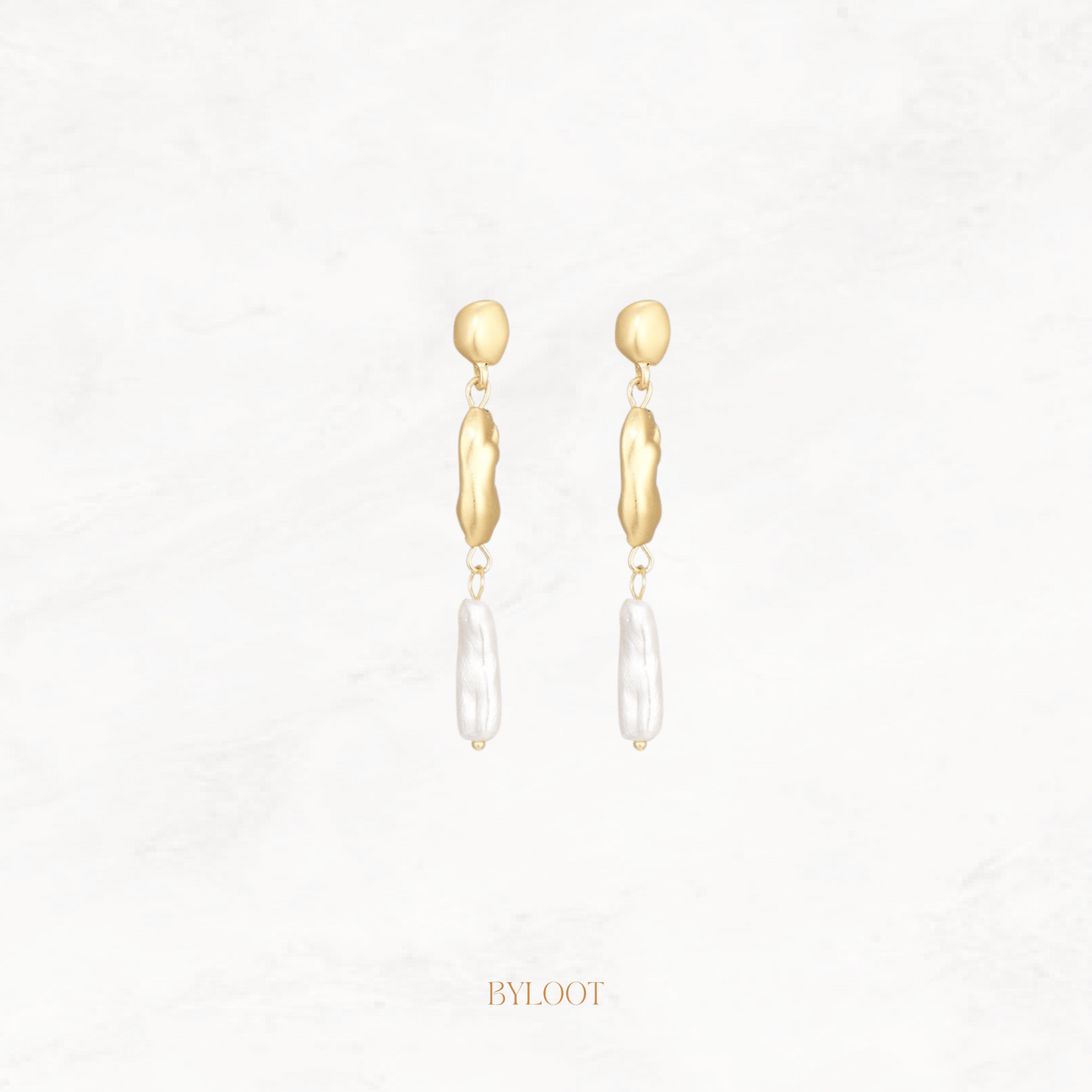 Frozen statement earring