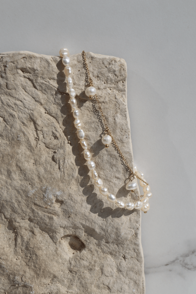 Coastal dream pearl anklet