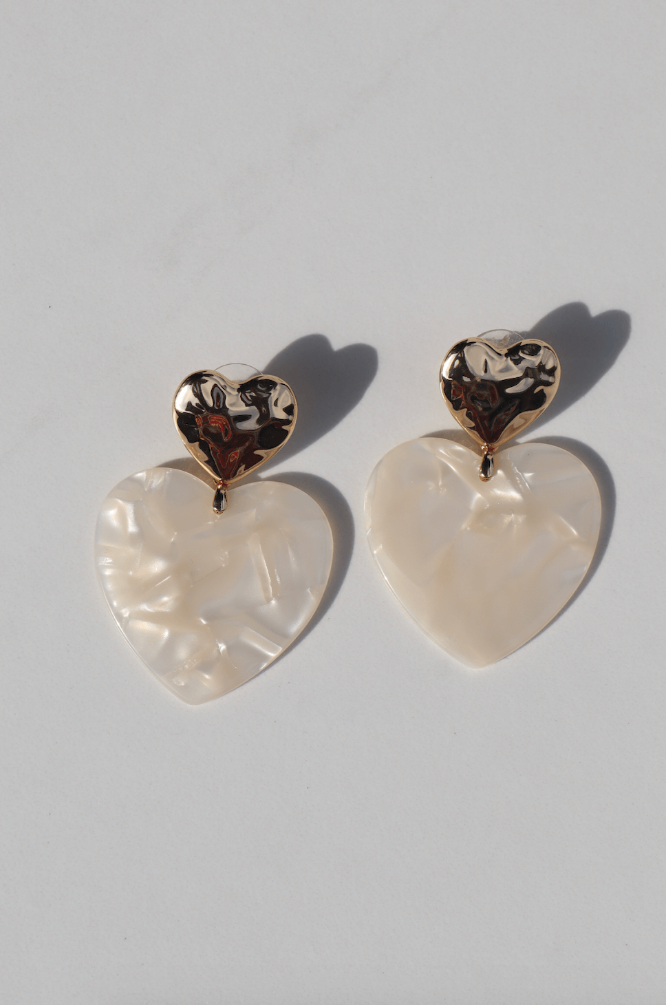 Liebe white statement earring
