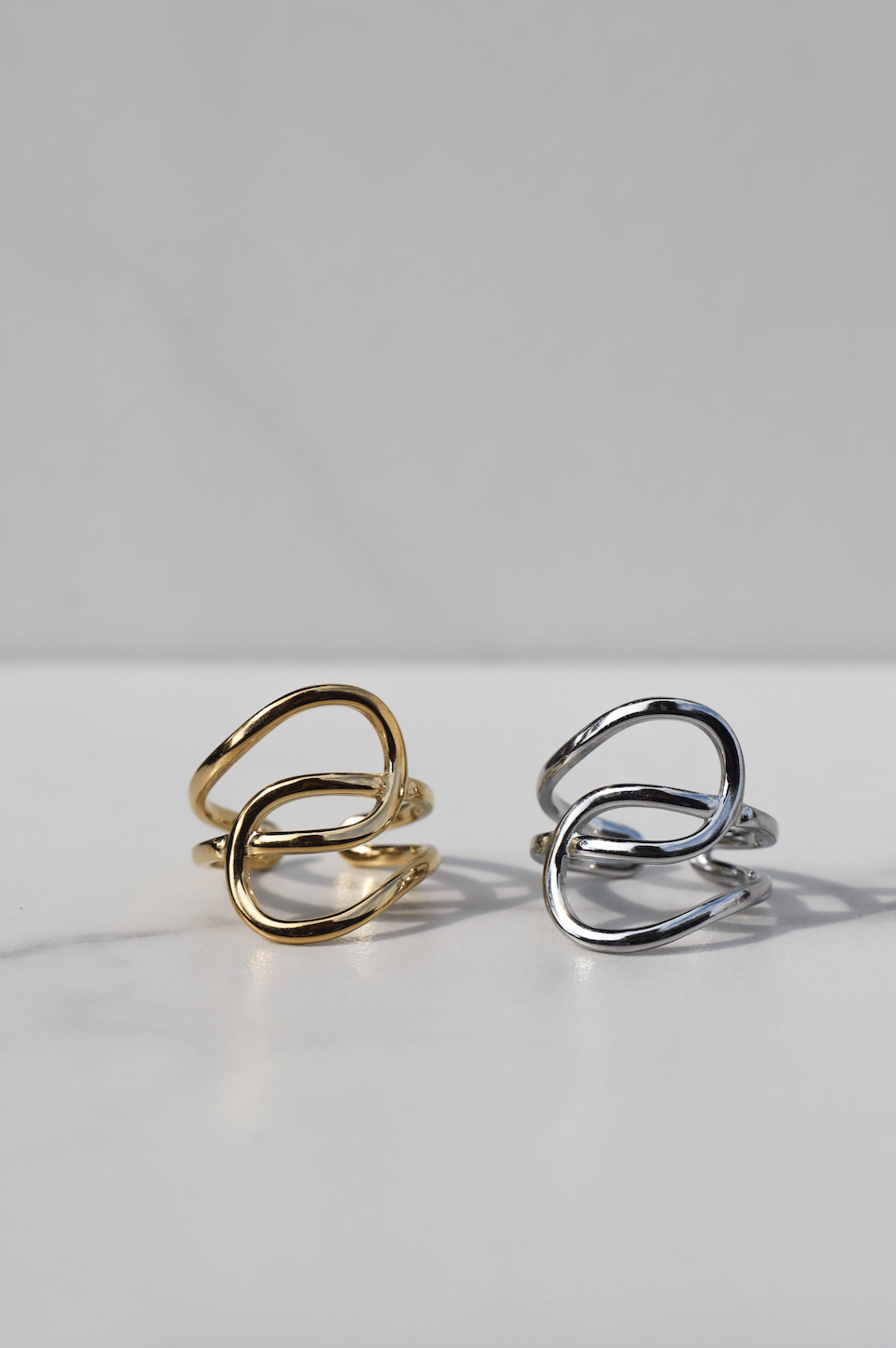 Swan love ring