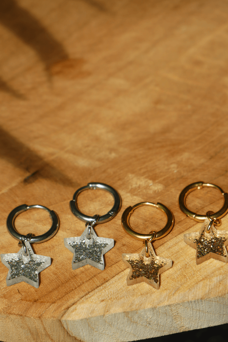 Glitter star earrings