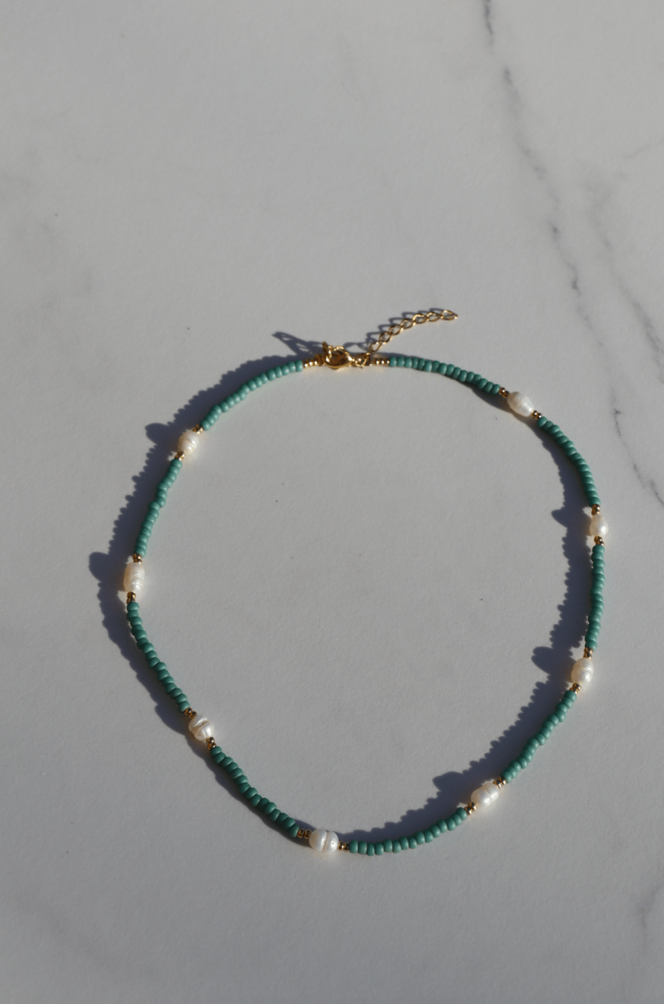 Blue pearl necklace