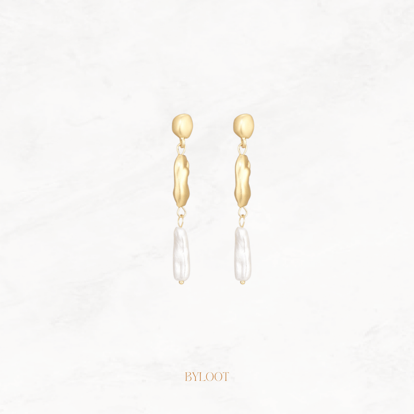 Frozen statement earring