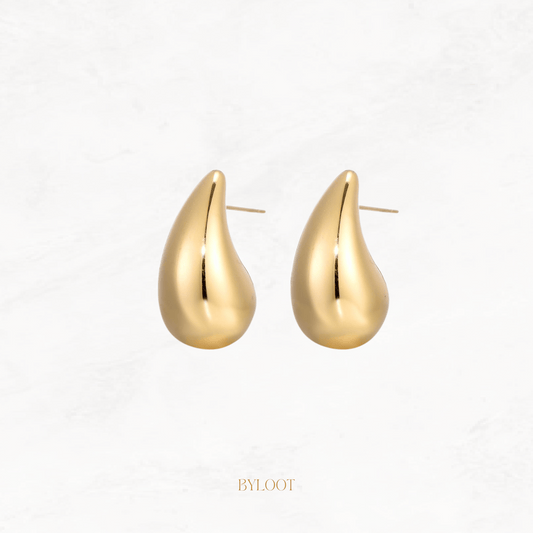 Iconic drop statement earring