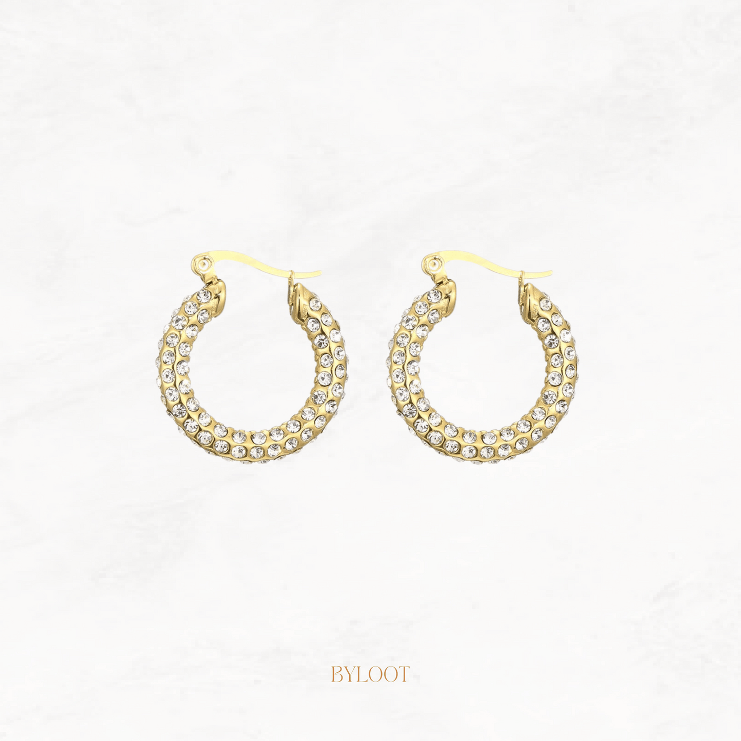 Glamour small hoop statement earring