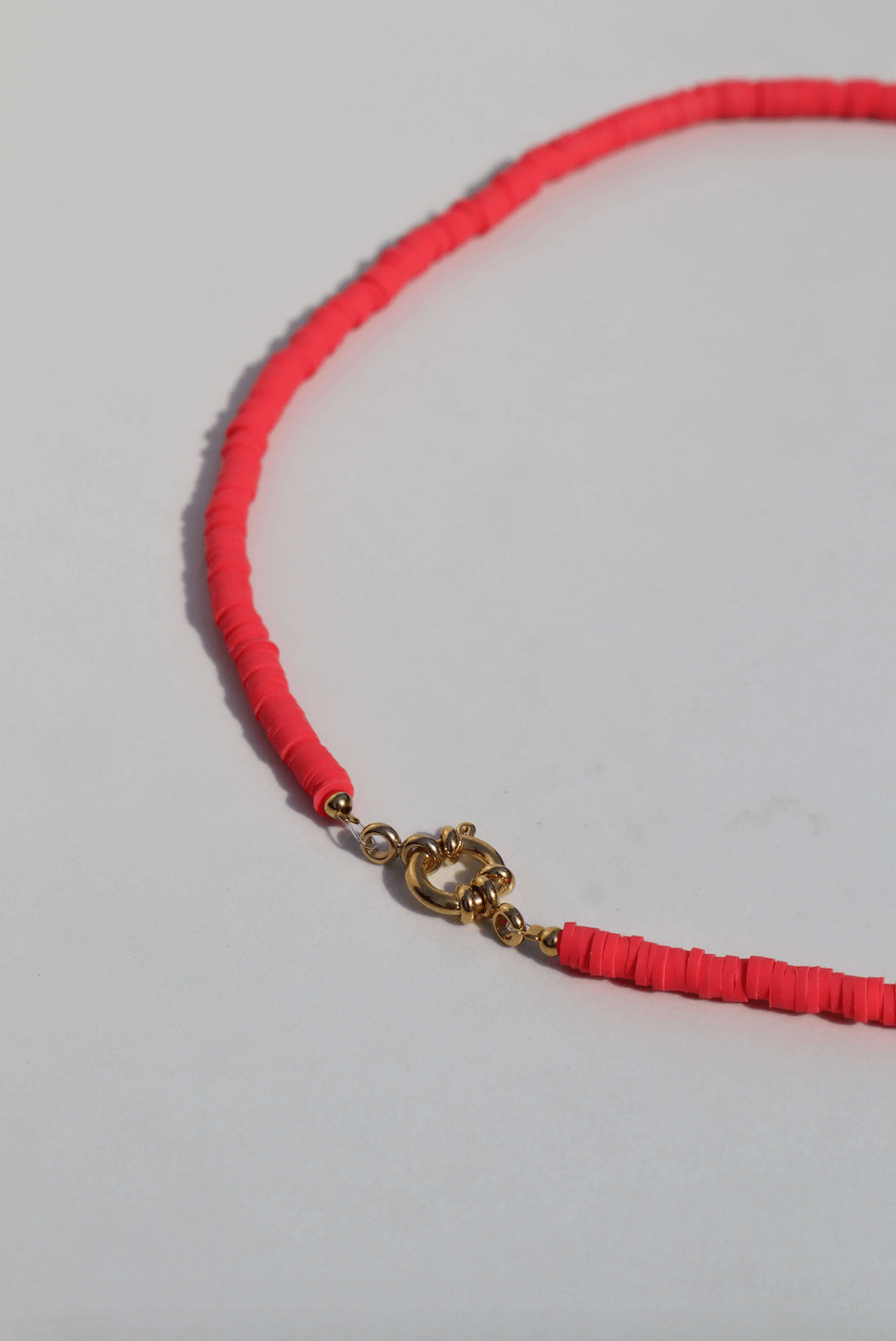 Surf necklace koral red