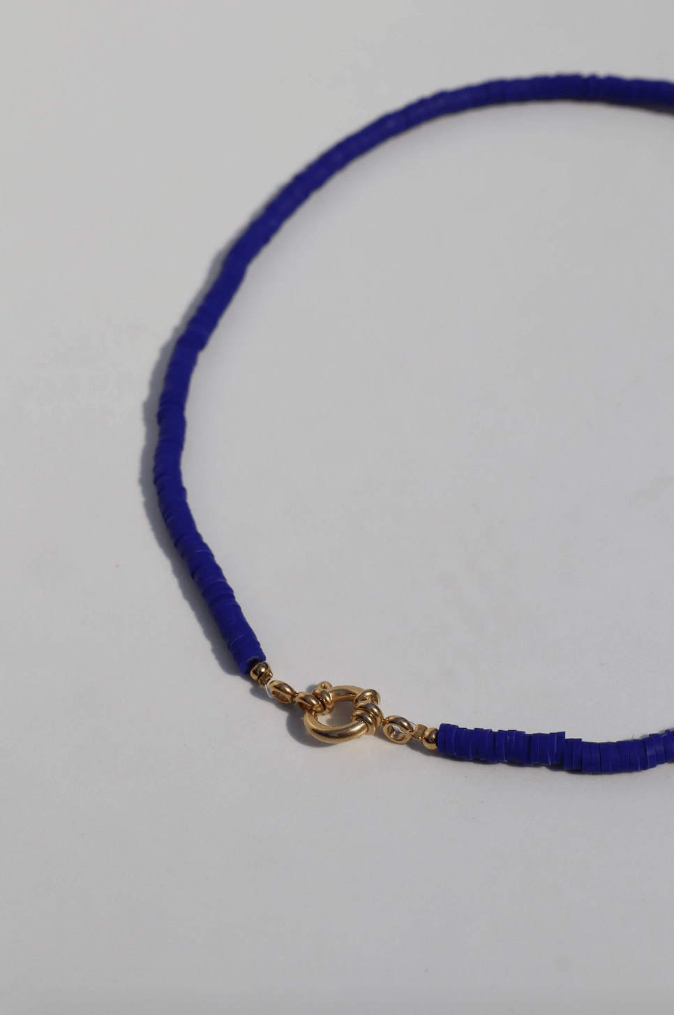 Surf necklace navy blue