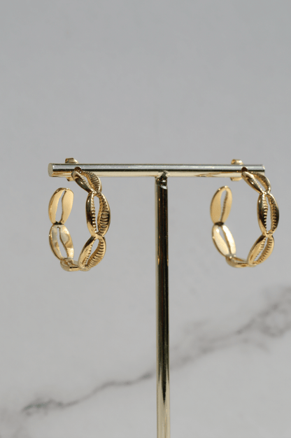 Seaside Treasure statement earring