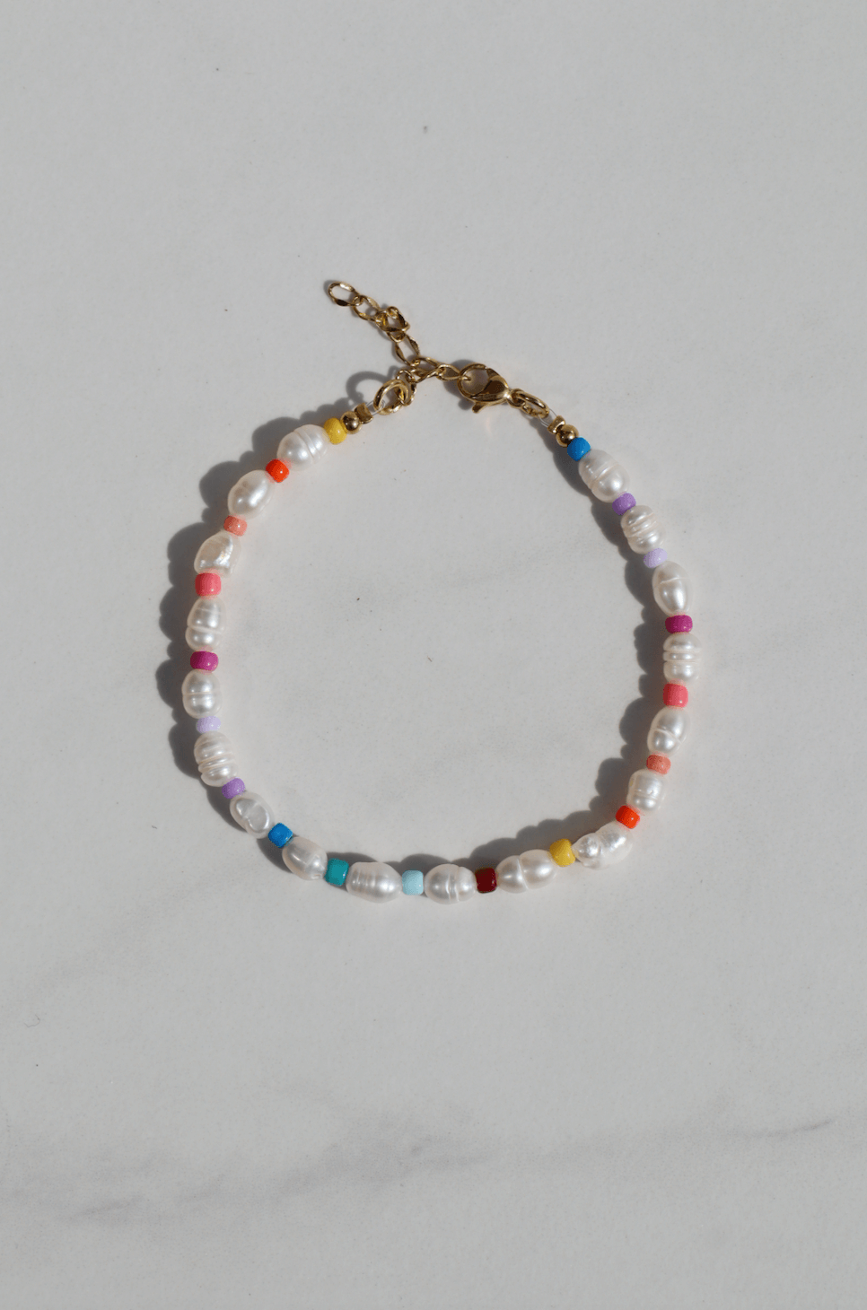 Rainbow pearl bracelet