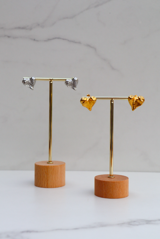 Broiling heart earrings