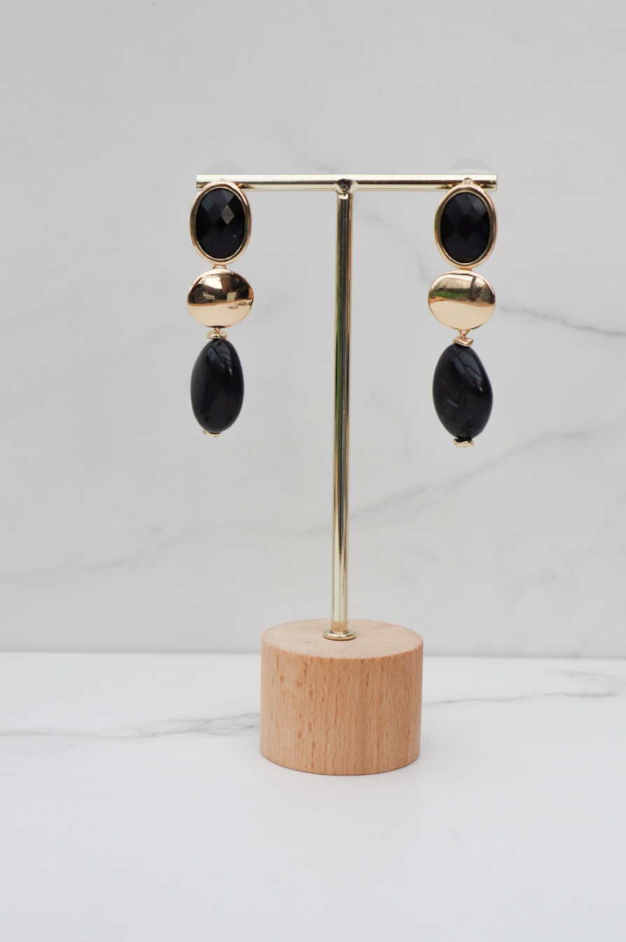 Soli black statement earring