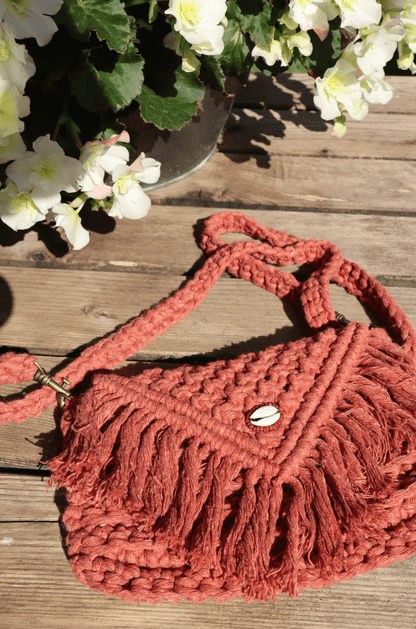 Macrame bag red