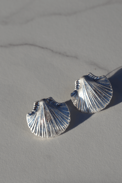 Silver shell statement earring